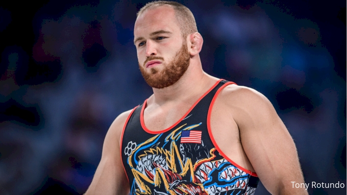 Kyle Snyder Linebet